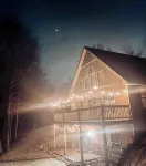 Golf & Ski Oasis - Short Drive to Torch Lake. Hotels in Antrim County