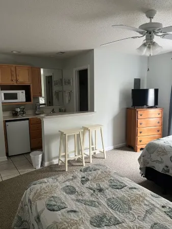 Family condo in St. James, Southport NC, 2 bdr. 2 baths all utilities incl.