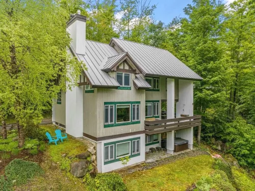 Gavia Chalet - Mountain Views - Private Hot Tub - Loon Mtn - Kancamangus Highway