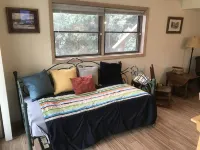 Spectacular Views! Hot tub, Hiking, Waterfalls, FishingReduced Rates