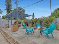 Catalina Hideaway - Heated Pool - Game Room