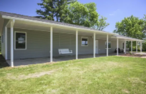 Peaceful Country Home