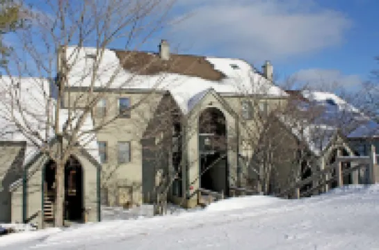 Vermont Trailside Getaway