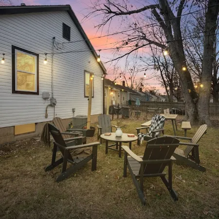 Urban Oasis: A Charming Downtown Retreat with Game Room, Firepit and Yard Games