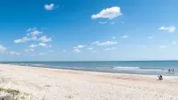 Pristine Oceanfront condo in Sawgrass