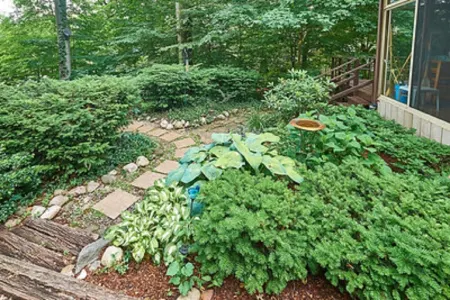 Lakefront! Secluded, HotTub, Fire Pit, Private Dock&Boats 90 Min from Chicago