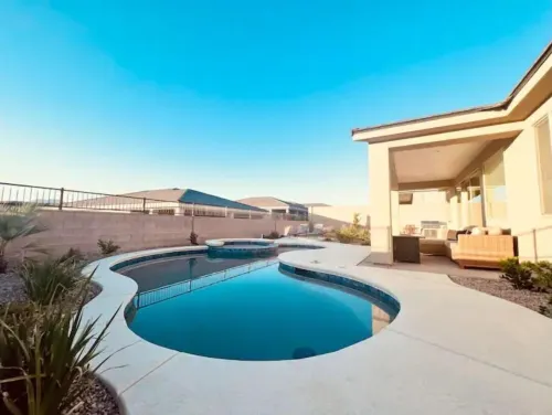 Beautiful Mesquite Pool House heated pool & spa