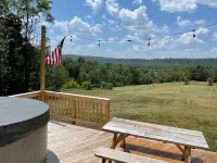 Large Glamper w/ Hot Tub and full bathroom-sleep 6