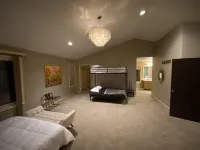 Family Friendly home w/ game room- Perfect Location Hotels near Zona Rosa