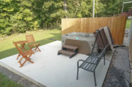 Spacious Home in Moors Community on KY Lake with Outdoor Hot Tub and Fire Pit