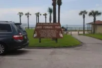 Seatreat - Adorable House Steps to Beach & Marina Hotels in Port Orange