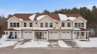 Spacious 4 bedroom luxury Condo