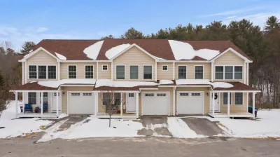 Spacious 4 bedroom luxury Condo Hotels near Wilbur's Of Maine Chocolate Confections