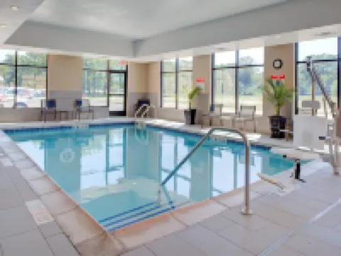 芝加哥伯爾裏奇歡朋套房酒店 布爾里奇酒店