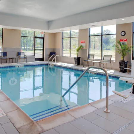 Hampton Inn & Suites Chicago Burr Ridge