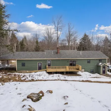 Enjoy a 90 Second, Traffic-Free Drive to Sunday River’s South Ridge Lodge!