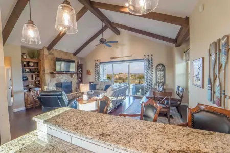 PK Getaway at Beautiful Possum Kingdom Lake! Close to the Rocker B Ball Fields!