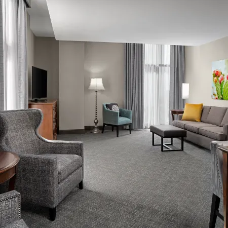 Embassy Suites by Hilton San Antonio Riverwalk Downtown