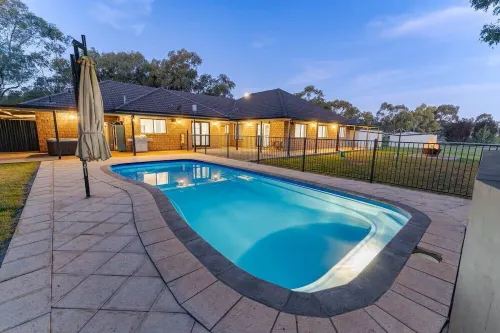 Rosemont Boutique Country Lodge | Peaceful | Private | Relaxo Maxo