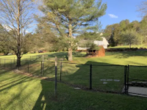 Cabin by the Creek  Sleeps 8 on 3 Beautiful acres - Close to town and activities