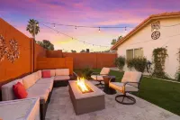 Fire Pit & Hot Tub Near Tempe Attractions