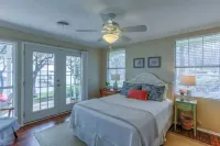 Fam Friendly Eagle Mt. Lakehouse, Waterfront