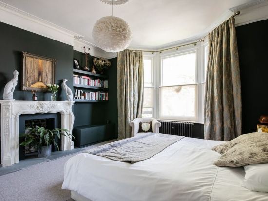 Beautiful and spacious Edwardian home by the seaside