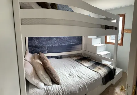 Apart from Mongie. Fully renovated. foot of the slopes 1 bedroom. Heated swimming pool.