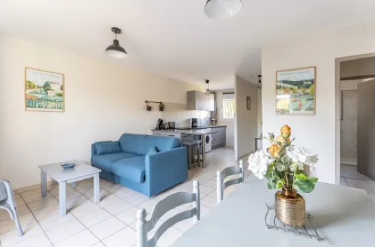 Air-Conditioned, Single-Storey Pascalou House (2-Star Rating)