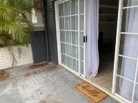 Convenient studio; minutes to beaches, shops, sport grounds; off street parking