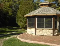 Perfect For Family Reunions/Weekend Getaways/Large Groups. A hidden oasis!