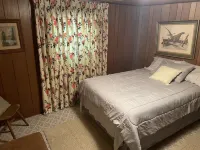 Cozy Cottage Five Hotels in Sabine Parish