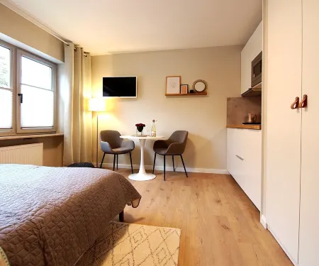Beautiful apartment 1 in Bad Neustadt next to Rhön Klinikum Campus Отели в г. Бад-Нойштадт-ан-дер-Зале