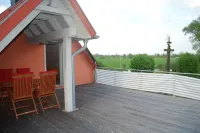 Comfortable  Vacation Home Directly on the Havel