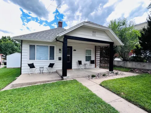 Cozy family friendly home within walking distance of Main Street! Hotel a Lafayette