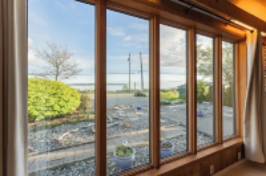 Oceanside Retreat ~ Private Beach in Quaint Seaside Town