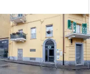 Equipped apartment, with 43 "TV and Netflix, 2 minutes from the station, - 2 stelle