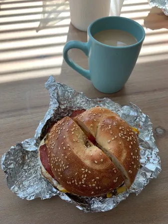 Stylish space steps to beach, off street parking, beach tags, linens.