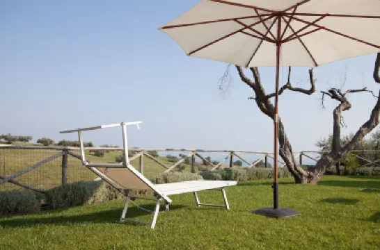 5 minutes from the sea, panoramic terrace. the pomegranate borgocasalcristiana Hotels near MITI - Museo dell'Innovazione e della Tecnica Industriale