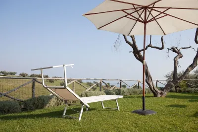 5 minutes from the sea, panoramic terrace. the pomegranate borgocasalcristiana Hotel in zona Via del Teatro Antico