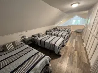 Lakefront Escape close to Clemson and Seneca