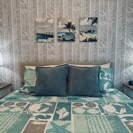 Golf Getaway - 3 Little Starfish Cove Beach Retreat w/ FREE Golf Cart