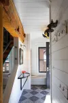 Luxury House Downtown CB with Hot Tub