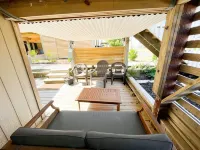 A Block from the Ocean in Nags Head - Hot Tub Hoteles cerca de The French Door OBX