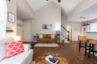 Entire 3BR/2BA w/King Bed centre of peachtree city