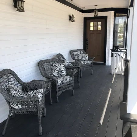 Guest Quarters at the Inn  - 101