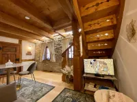 My mini house | 2 rooms | Smart TV | Stone & wood