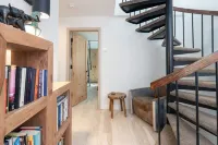 Ski In/Ski Out-30 second walk to lift- Downtown Telluride-Hot Tub-Free Parking