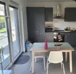 Quiet apartment with terrace Hotels in Brechen