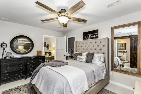 Front door parking, private covered patio with fenced in backyard